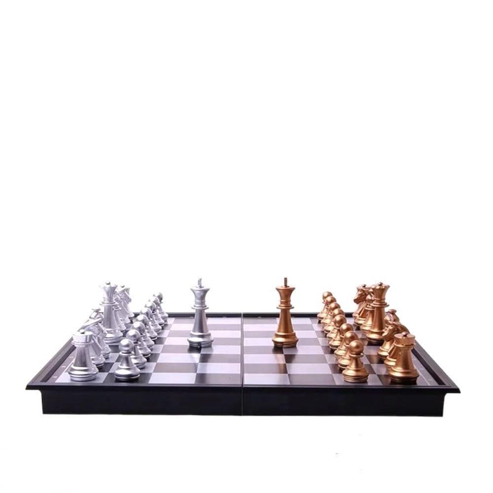 لعبة الشطرنج المغناطيسية للأطفال والكبار لتنمية التفكير