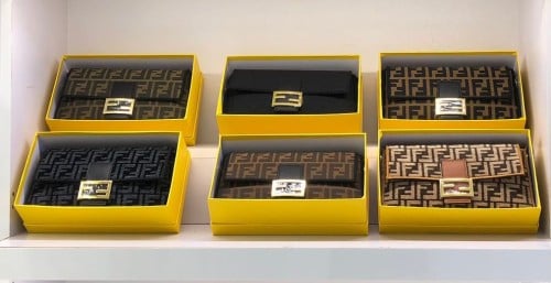 حقيبة FENDI فندي