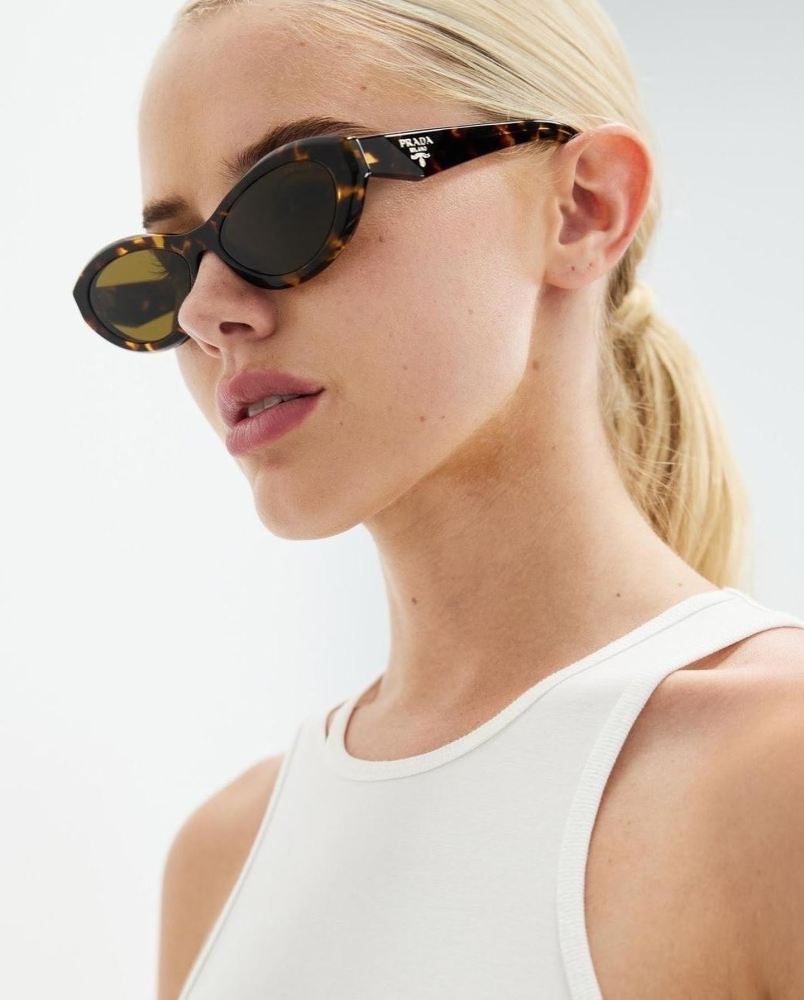 نظاره برادا باللون التايقر