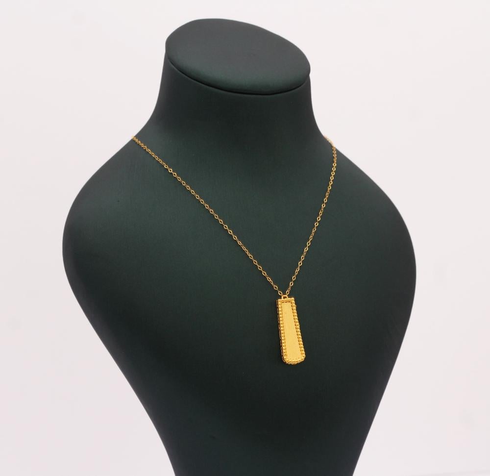 21 karat gold necklace