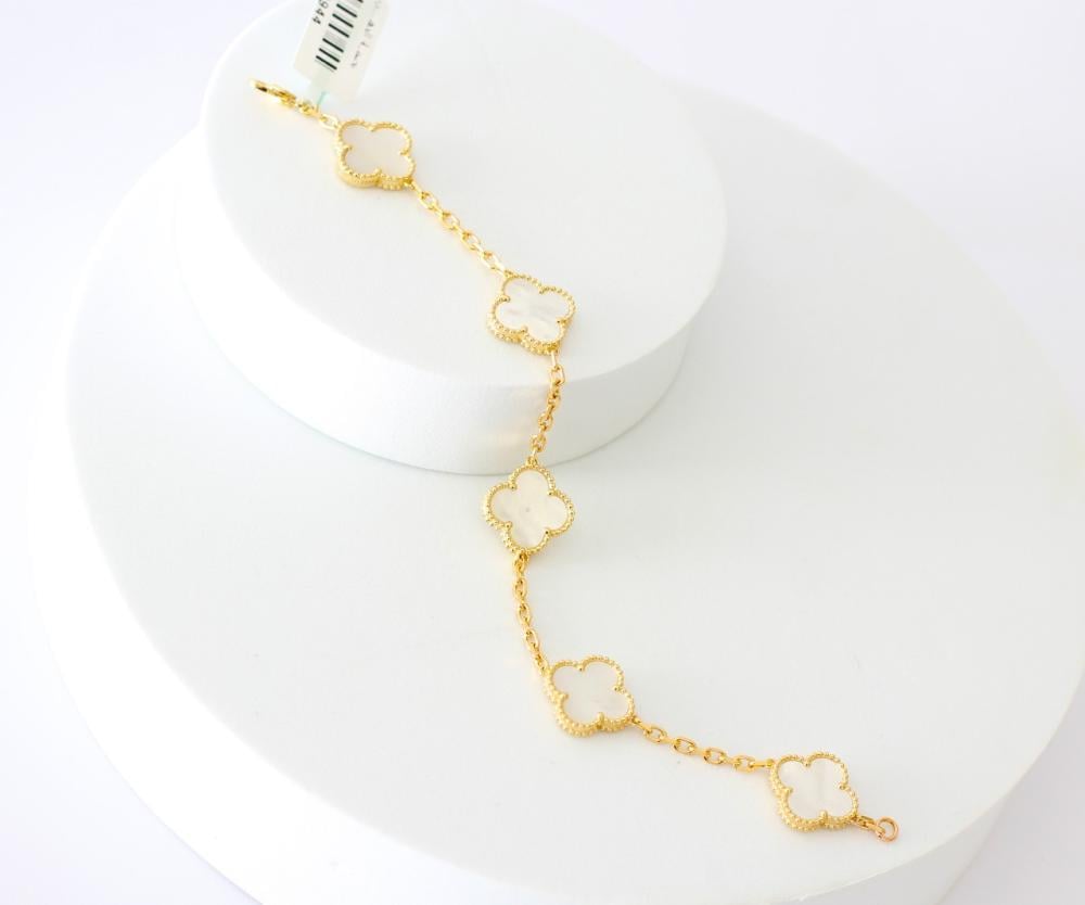 18 karat gold bracelet