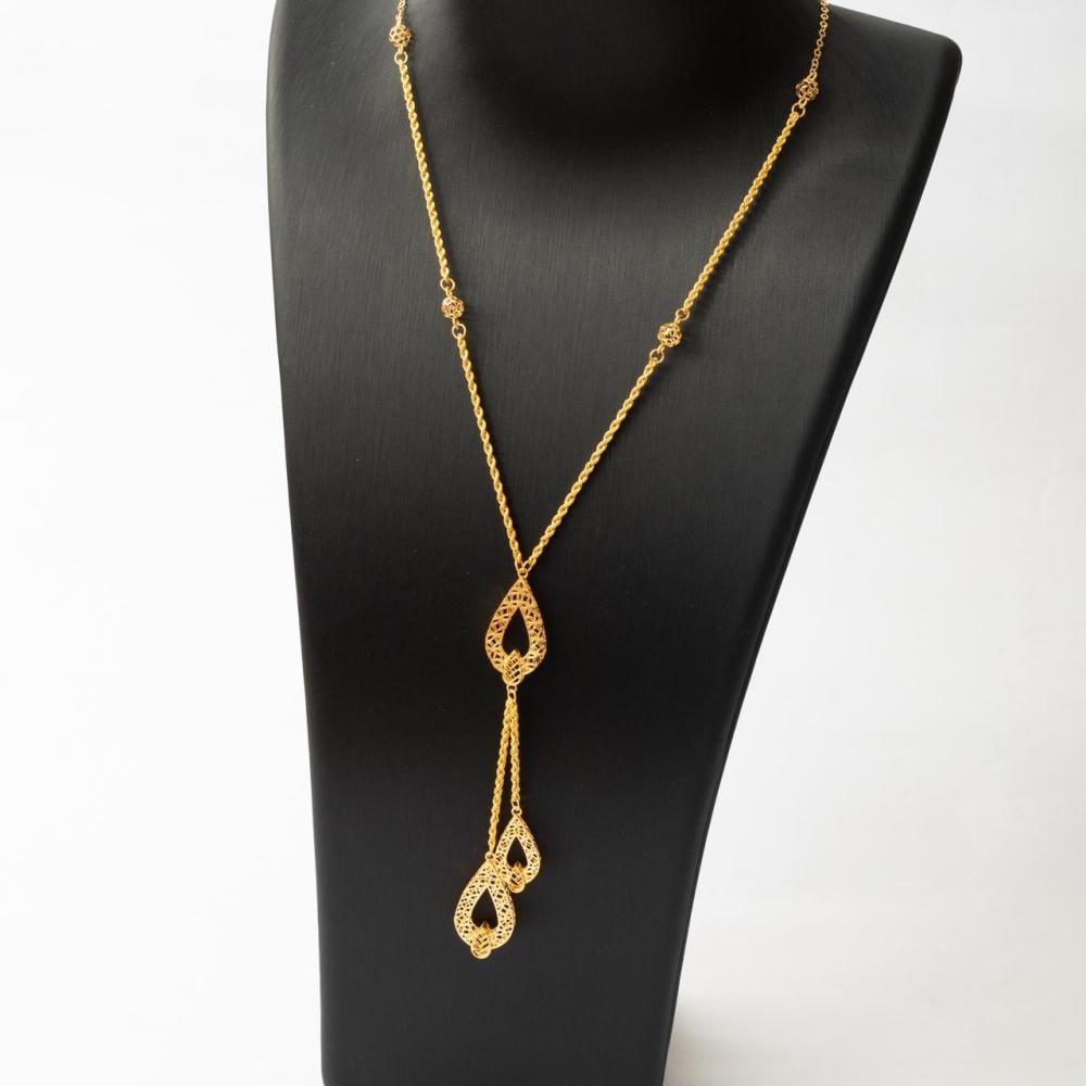 21 karat gold necklace