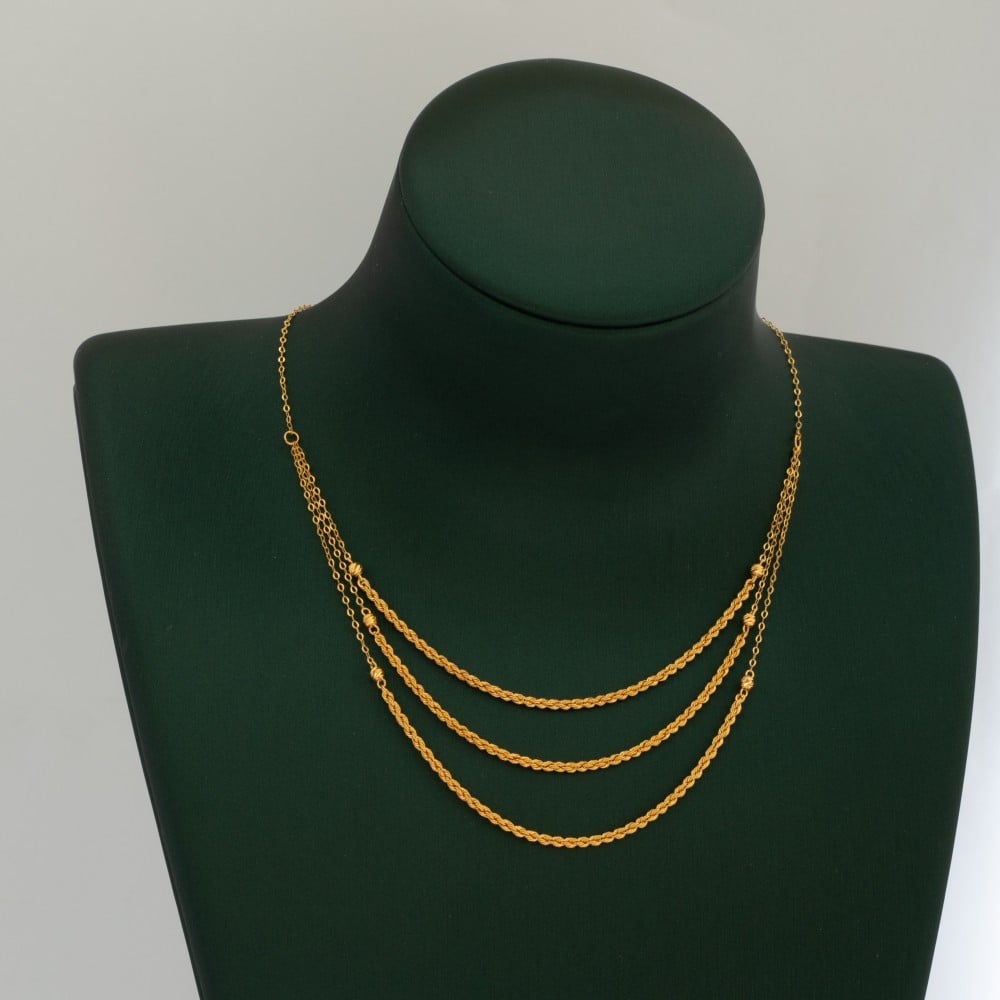 21-b25 gold necklace