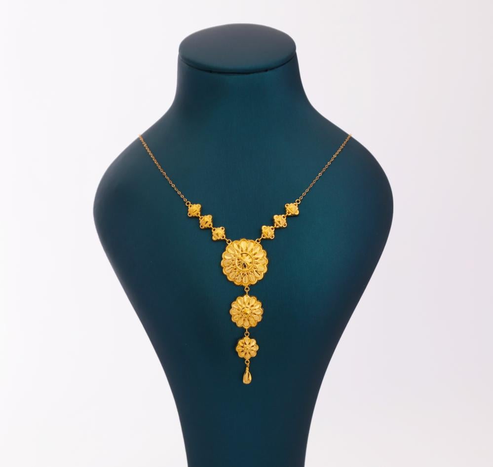 عقد ذهب  عيار 21