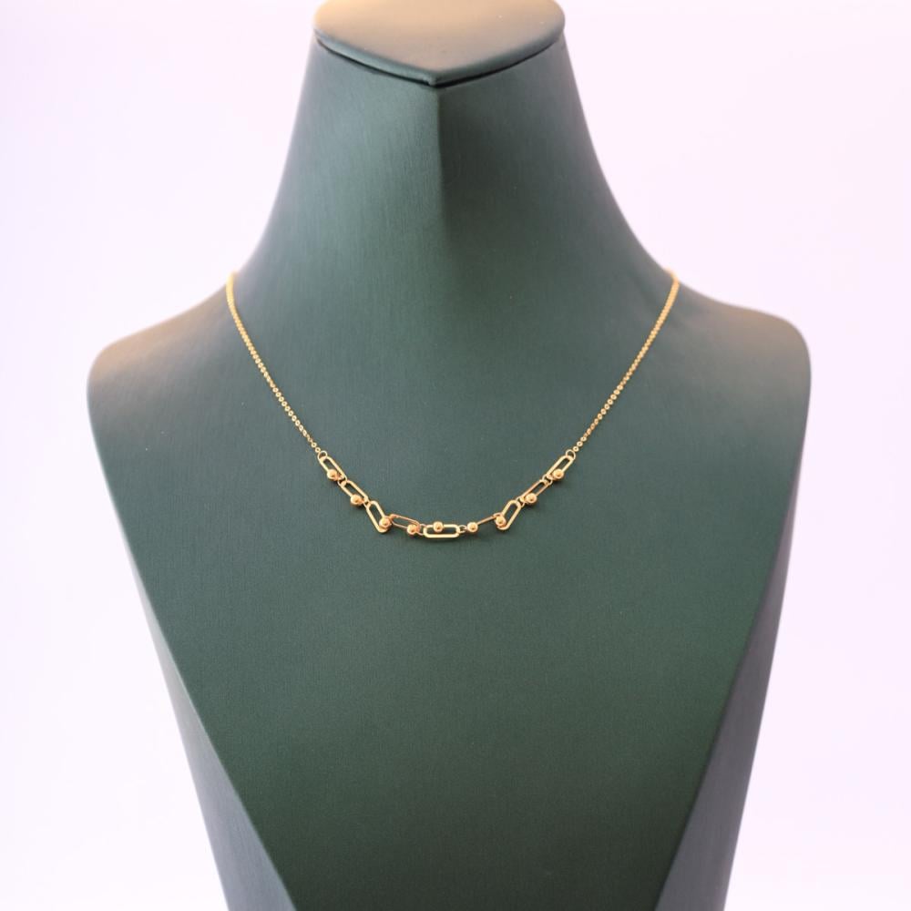 عقد ذهب عيار 21