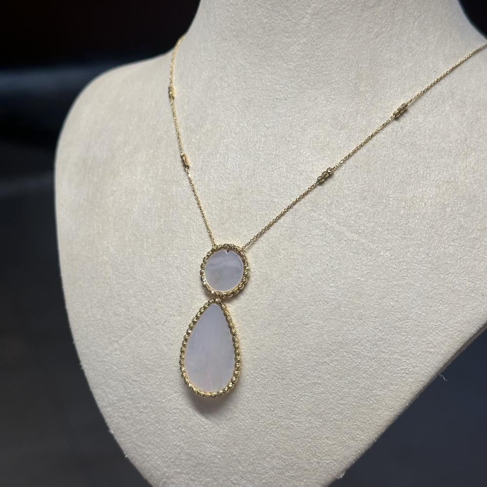 عقد الريم عقد ذهبي مزدوج بحجرين ناعمين لإطلالة راقية ومتحركة