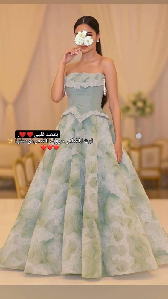 فستان سهرة تطريز