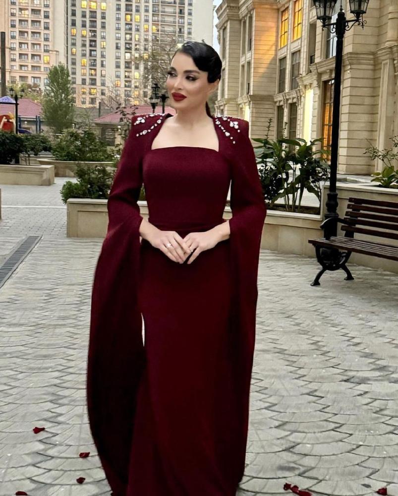 فستان سهرة احمر خامة كريب باربي تطريز كرستال