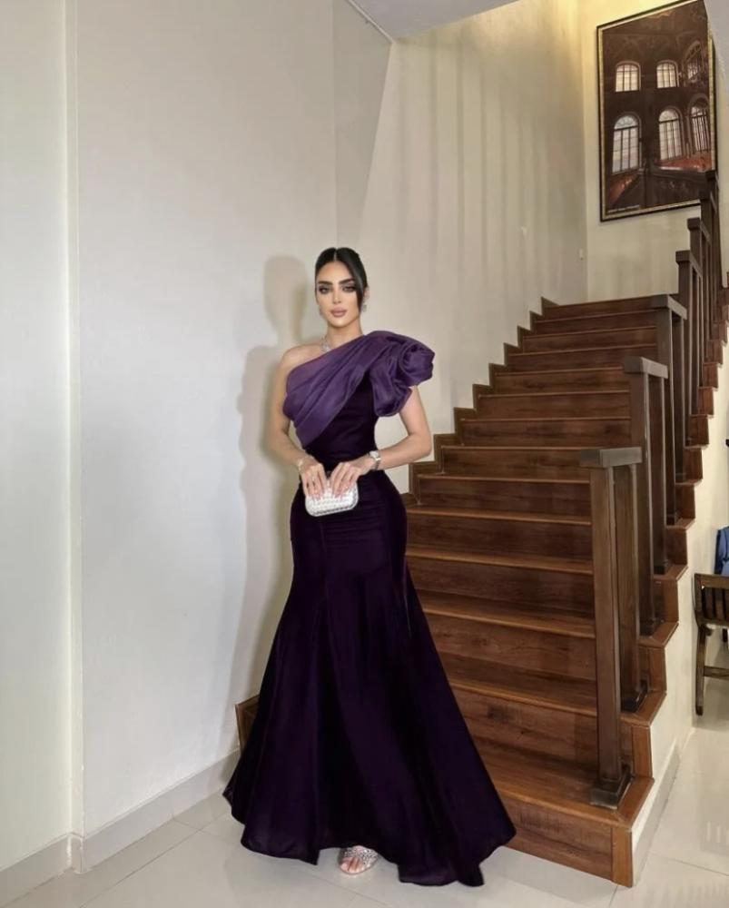 فستان سهرة ملكي فخم للمناسبات