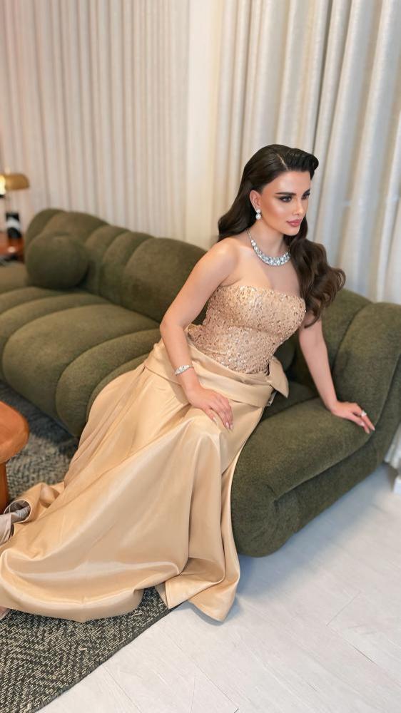 فستان سهرة