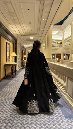 عباية لمار