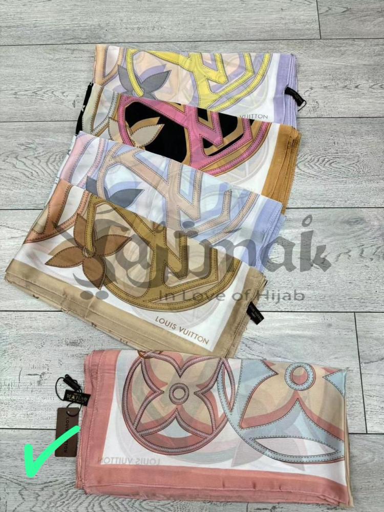 LV كينار كشمير