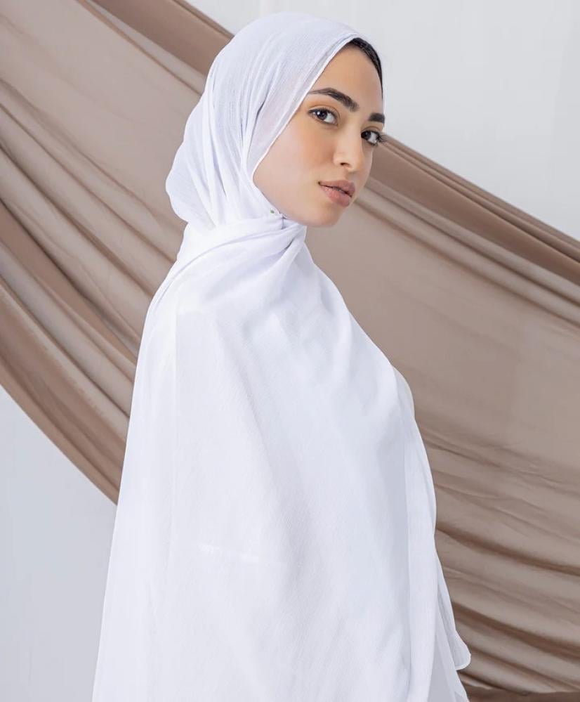 ابيض