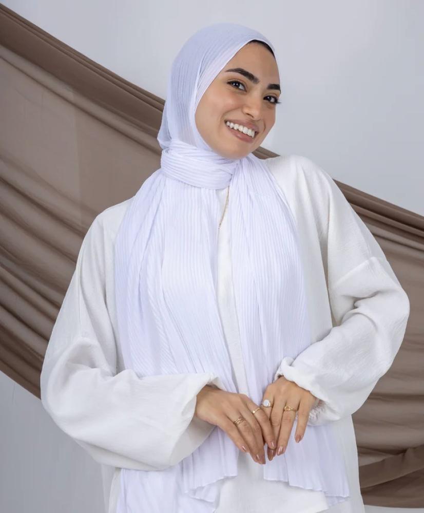 ابيض