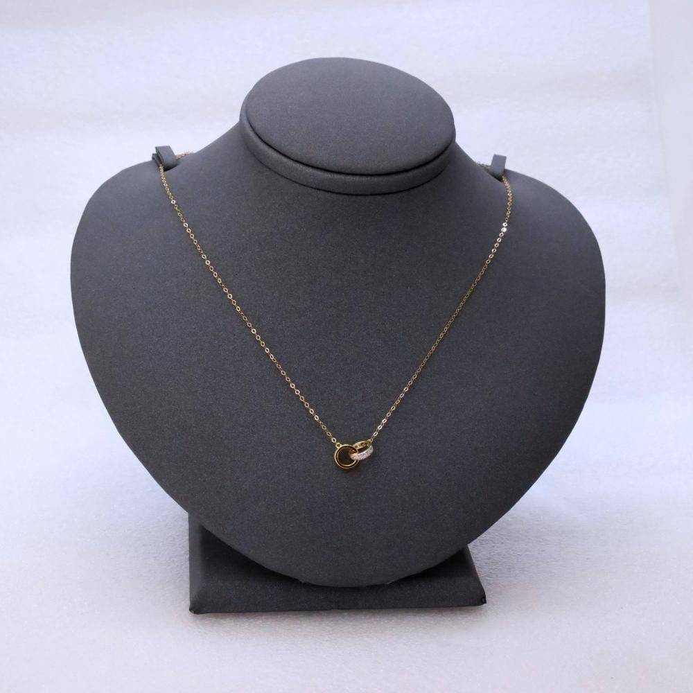 عقد كارتير - لمسة من الفخامة والجمال