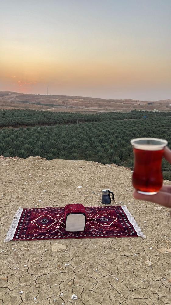 مده، فرشة رياش اصدار الصقور  ( بدون مركى )