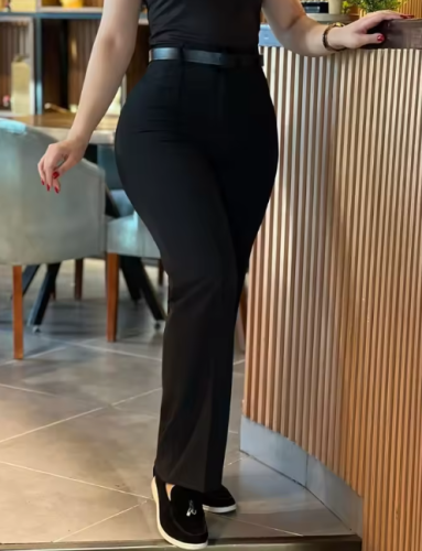 بنطال نسائي ساق مستقيمه
