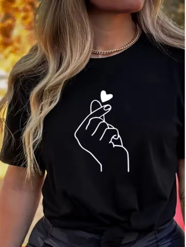 تي شيرت بطباعة أبيض و أسود