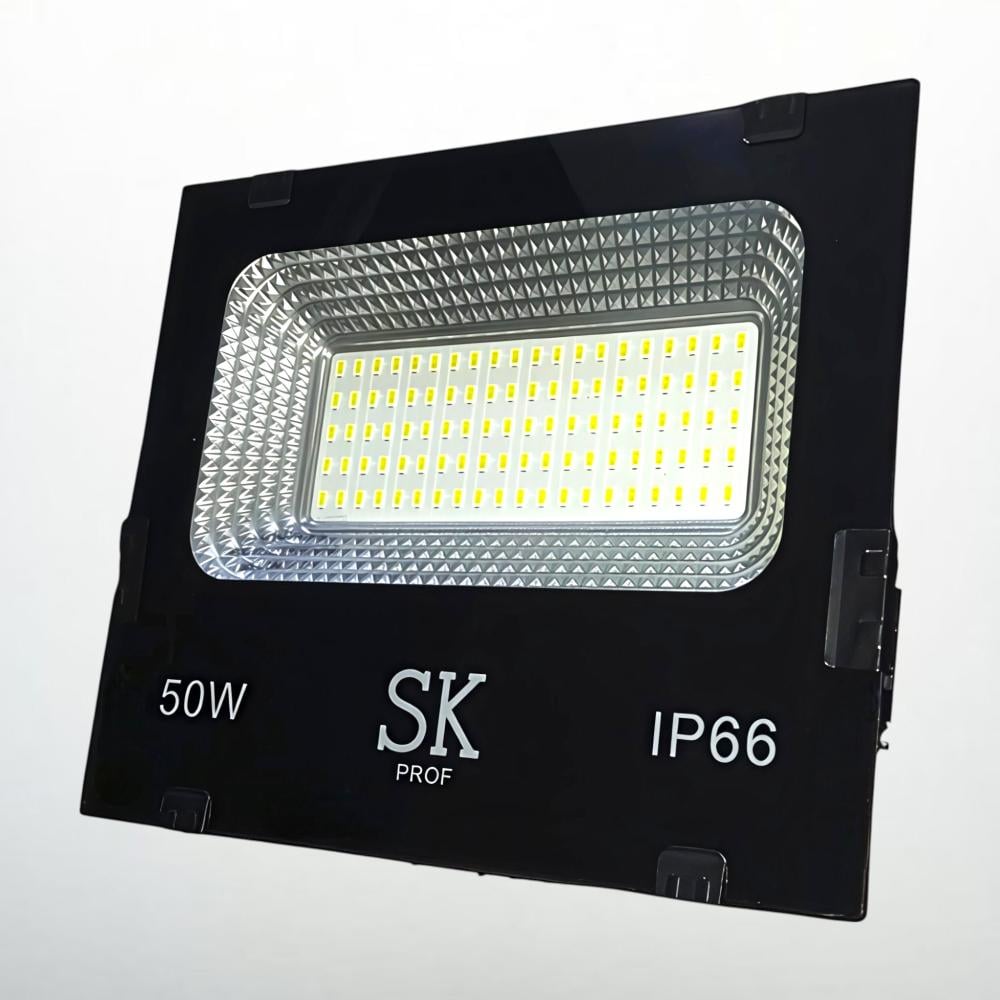 كشاف خارجي ليد 50 شمعه LED SK ابيض