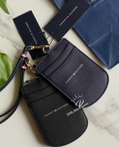 حامل هويه Tommy Hilfiger