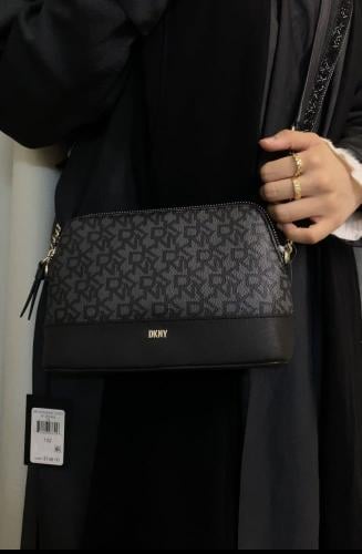 شنطه DKNY