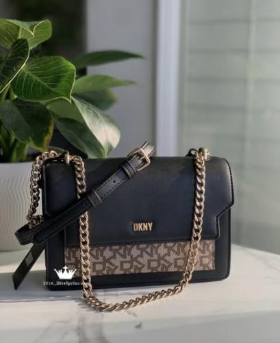 شنطه DKNY