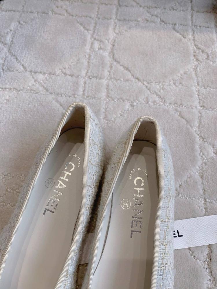 فلات Chanel ( طلبية خاصة )