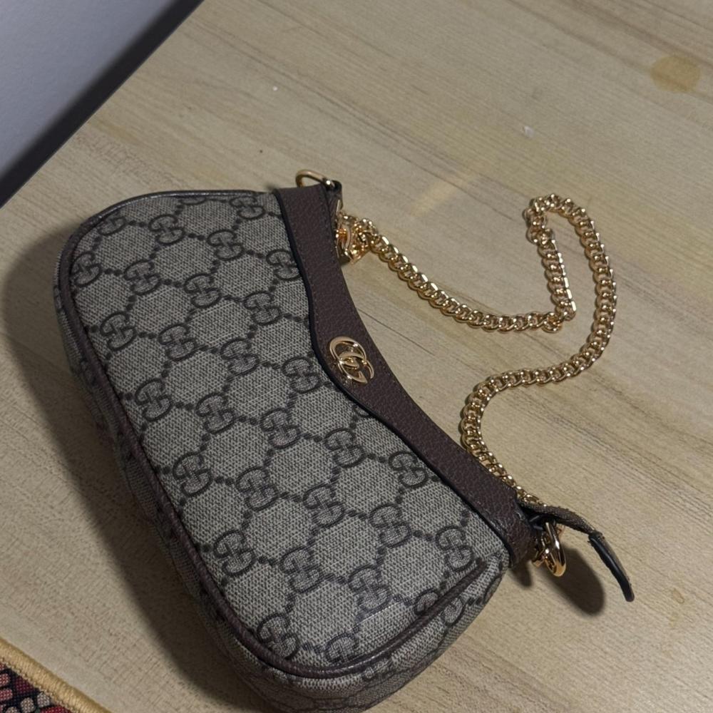 شنطة Gucci