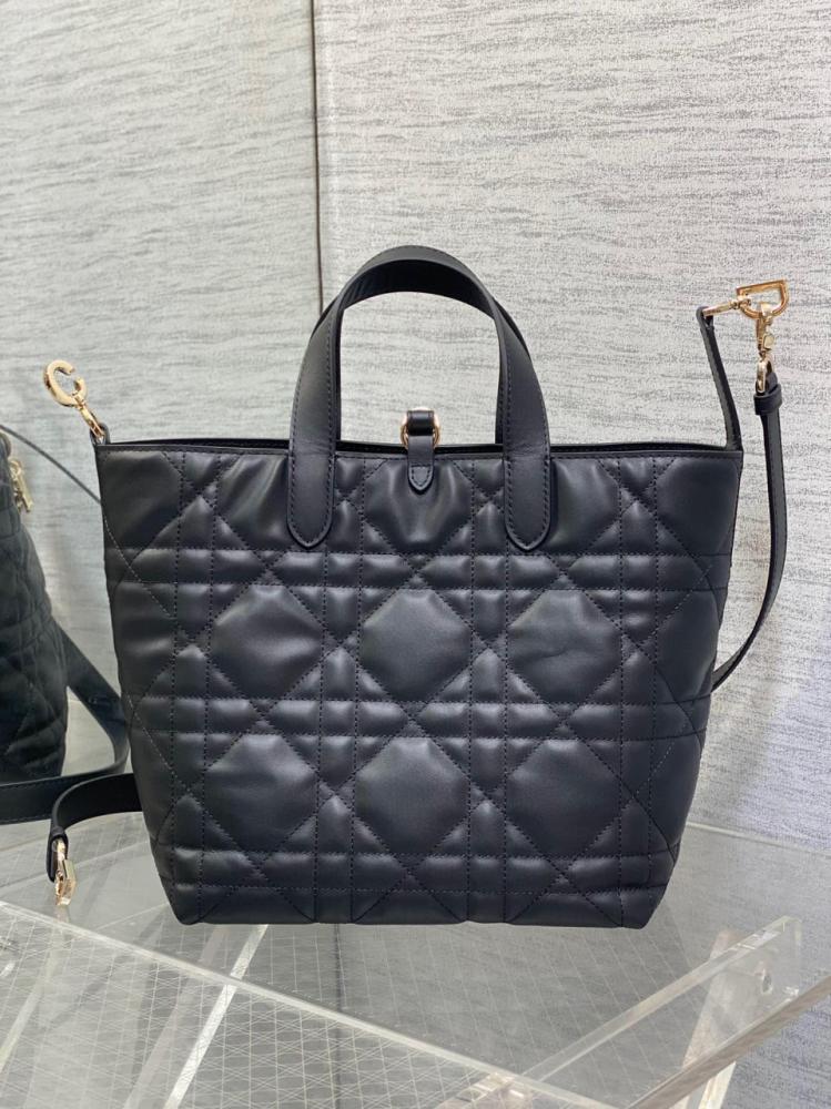 شنطة Dior ( طلبية خاصة )