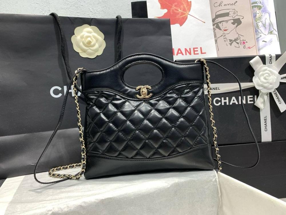 شنطة Chanel ( طلبية خاصة )