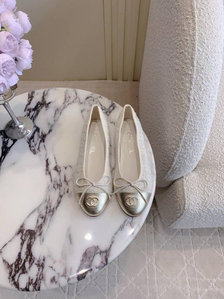 فلات Chanel ( طلبية خاصة )