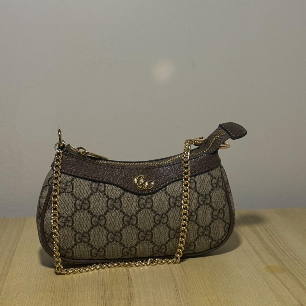 شنطة Gucci