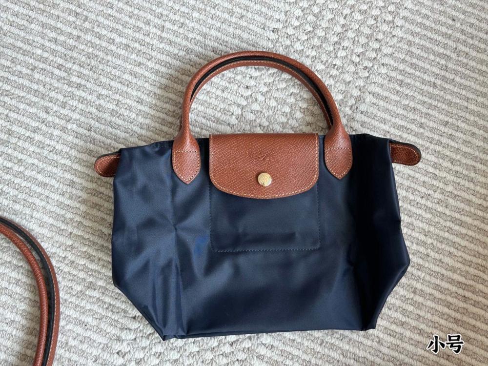 شنطة Longchamp ( طلبية خاصة )