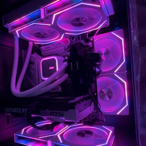 تجميعة PC قيمنق قوية بكرت RTX 5070 ومعالج i5 الجيل...