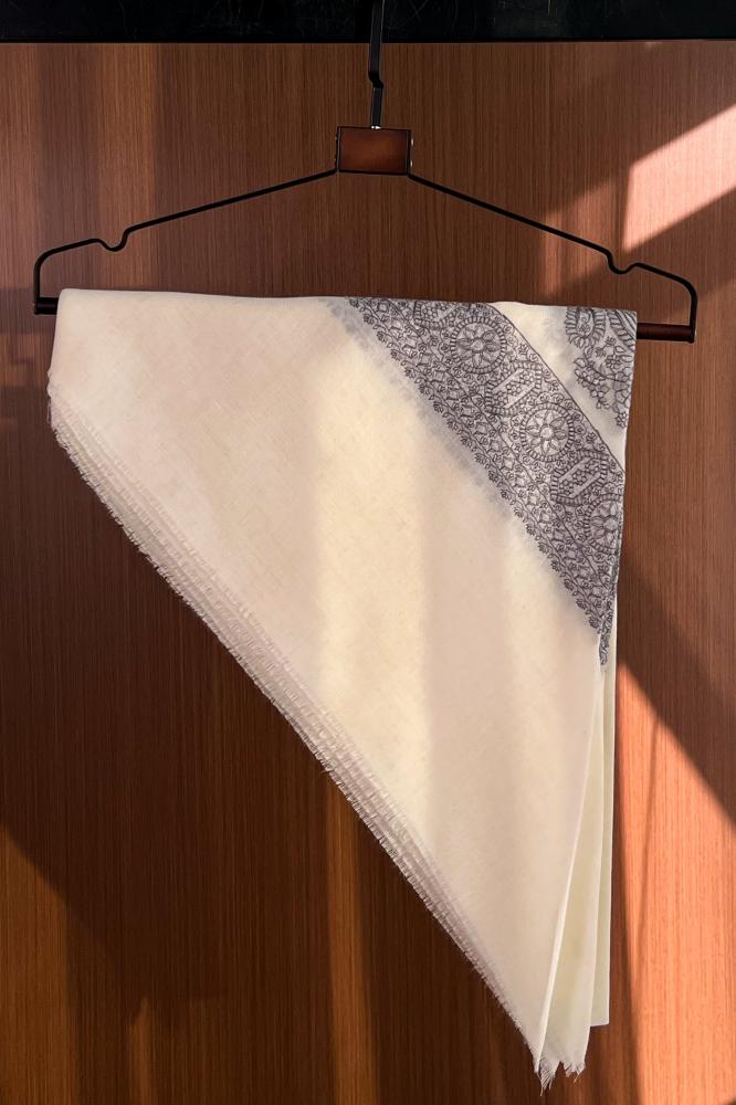 نوماس LT69 شال كشميري