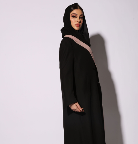 كريب باللون الاسود و الوردي