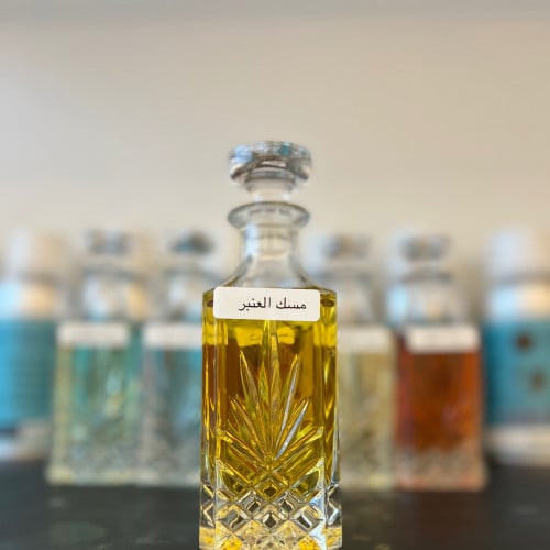العنبر ( مستوحى من عطر Roberto Cavalli )
