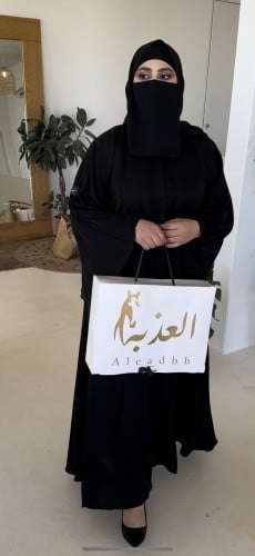 عباية قماش لمسات ب اكمام فرنسيه ولمعه بسيطه