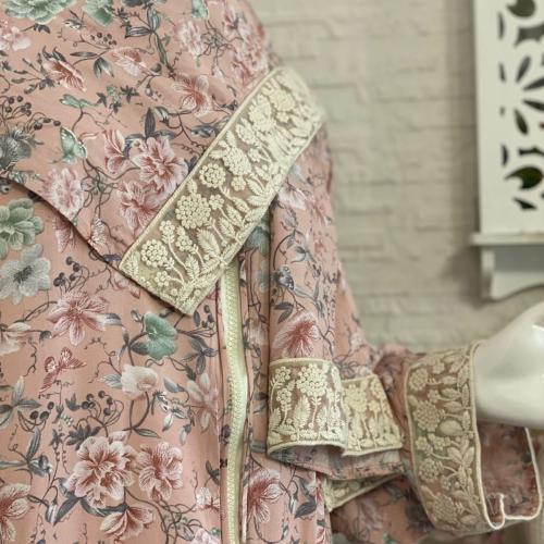 شرشف رداء الصلاة مشجر- سحاب - وردي٢