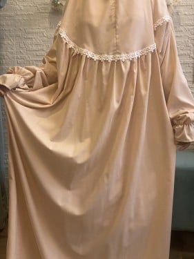 شرشف رداء الصلاة بناتي - بخنق  خربزي فاتح - طول 150cm من الراس