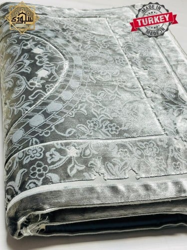 سجادة طبية حريرية فاخرة مريحة للركبتين بني