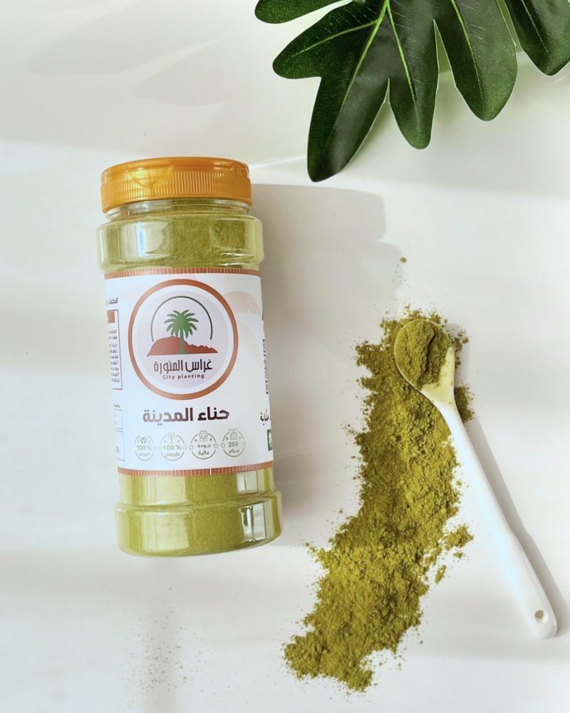 حناء المدينة الفاخرة.. تاج الجمال الطبيعي من قلب طيبة.