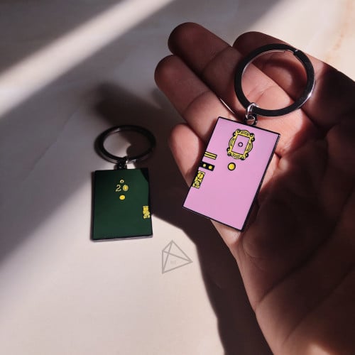 Friends keychain | ميدالة فريندز