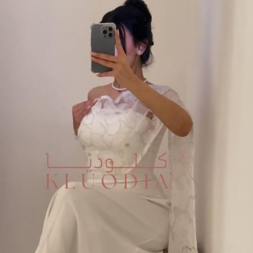 فستان ابيض للمناسبات