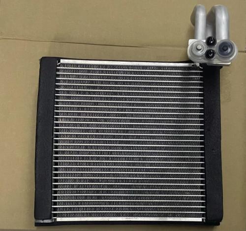 ثلاجة مكيف كيكس 2016/2024 ماليزي