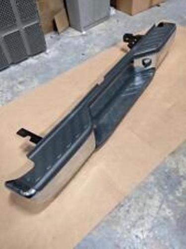 صدام خلفي نيسان بيك اب نفارا 2010/2014-تجاري