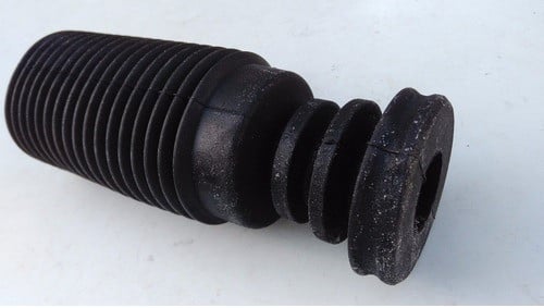 جلدة غبار مساعد امامي التيماء 2004/2007