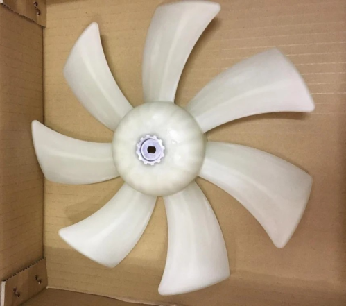 ريشة مروحة كامري 2003 - 2006 /كورولا 1993 - 2000 /هوندا  (7 ريشة) 022770-3910