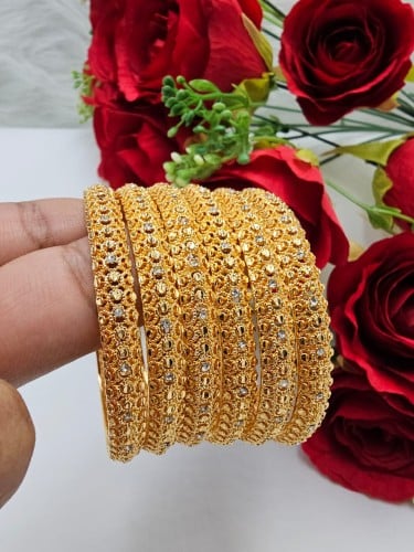 بناجر نسائية مطليه ذهب 6 حبات