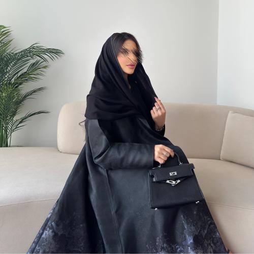 عبايه ياقوت